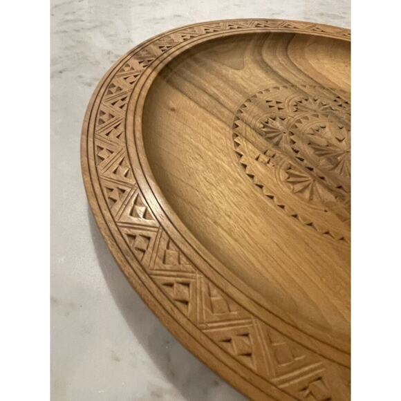 Vintage Bohemian Hand Carved Wooden Plate 7" - Marked/signed olive tree? - Picture 6 of 8